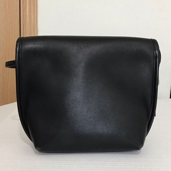 1993 Vintage Coach Crossbody Bag - Picture 4 of 13